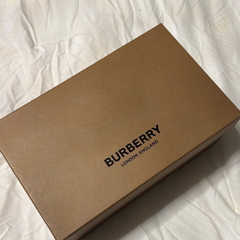 Burberry Brown Box